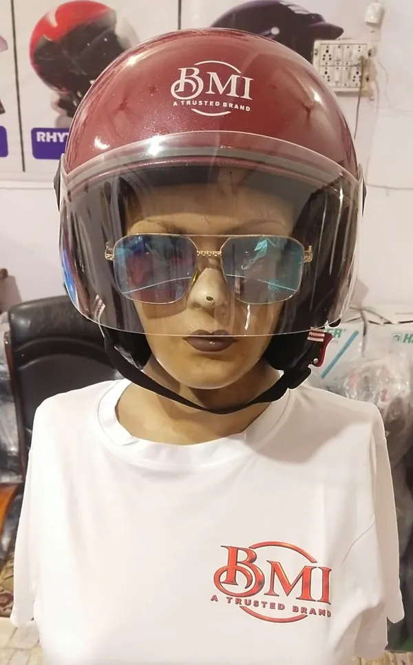 Maroon_Plastic_Helmet_For_Bike_Riders
