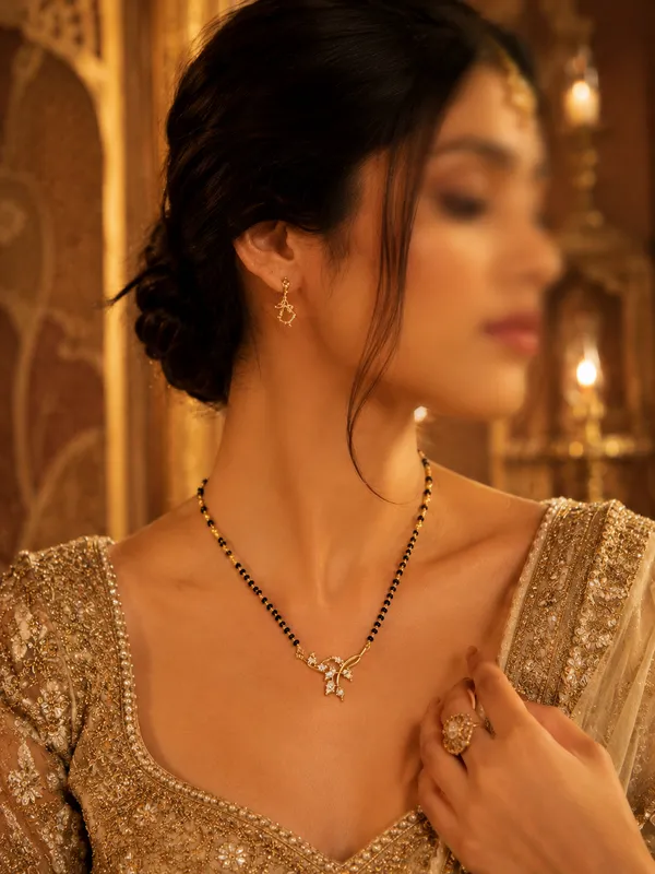 Enchanted_Floral_Vine_Mangalsutra