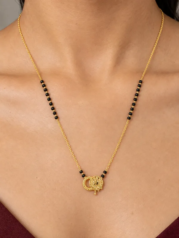 Surya_Chandra_Blessing_Mangalsutra