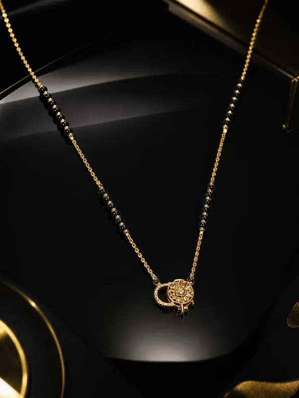 Surya_Chandra_Blessing_Mangalsutra