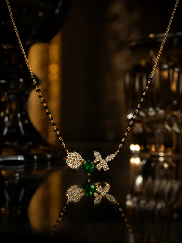 Emerald_Heart_Floral_Mangalsutra