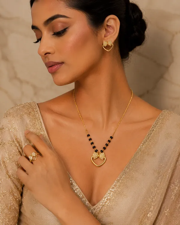 Golden_Heart_Bow_Mangalsutra