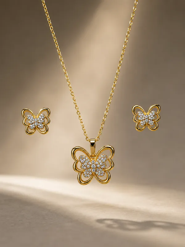 Golden_Butterfly_Sparkle_Necklace_Earrings_Set