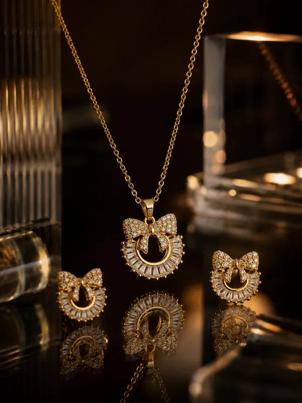 Crystal_Bow_Halo_Pendant_Earrings_Set