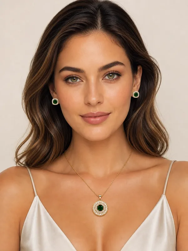 Emerald_Royale_Halo_Pendant_Earrings_Set