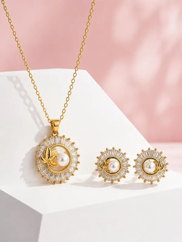 Elegant_Pearl_Radiance_Pendant_Set