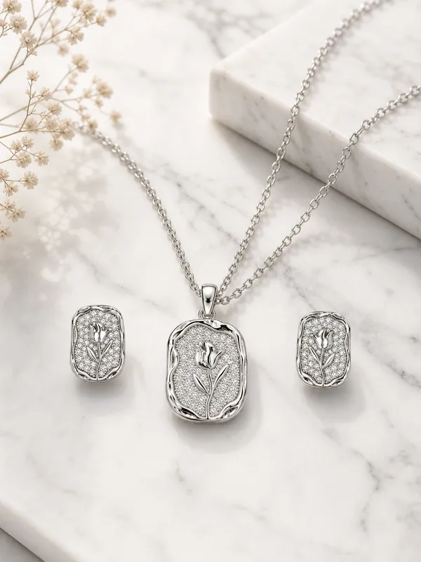 Elegant_Tulip_Sparkle_Pendant_Earrings_Set