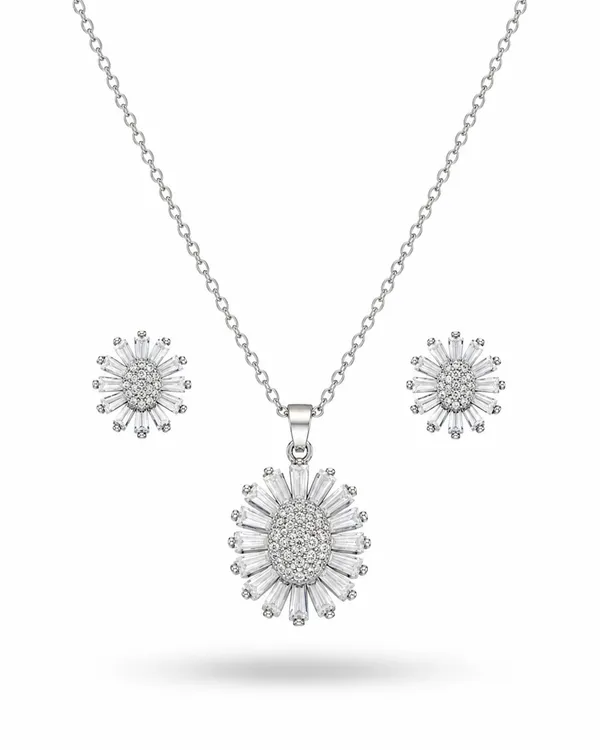 Radiant_Sunburst_Crystal_Pendant_Earrings_Set