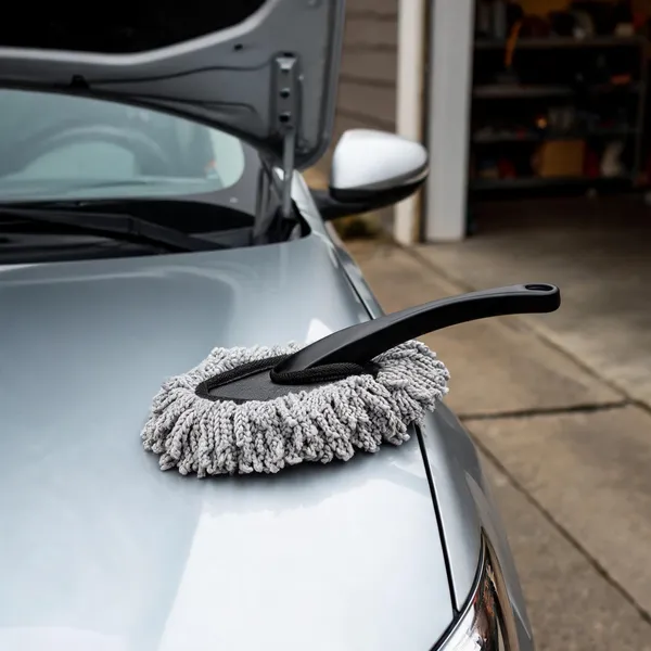 Grey_Microfiber_Car_Interior_Dust_Cleaning_Duster