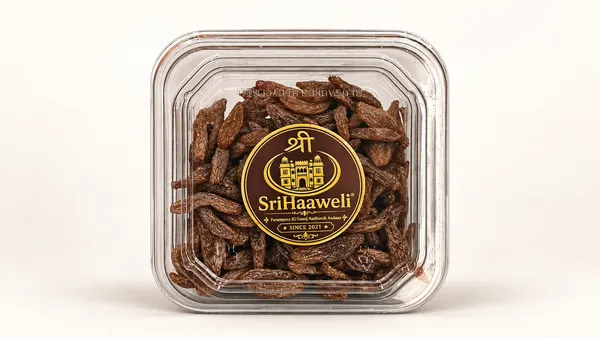 SriHaaweli_Combo_-_Dried_Dates_200g_+_Makhana_Fox_Nuts_50g