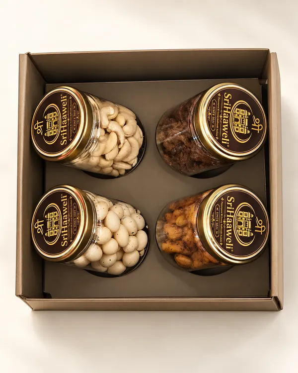 SriHaaweli_Assorted_Dry_Fruit_Gift_Box