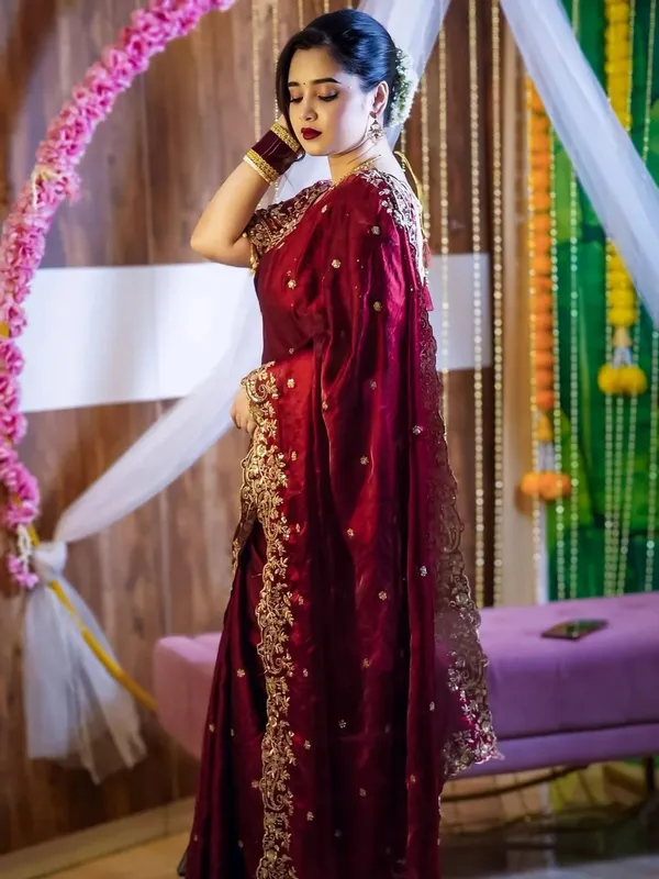 Maroon_Pure_Silk_Embroidered_Zari_Sequence_Work_Saree_For_Women