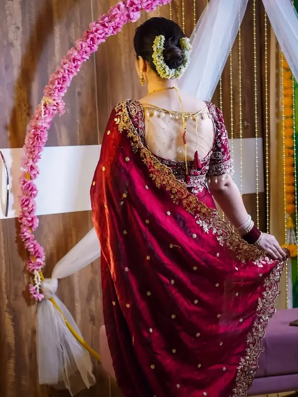 Maroon_Pure_Silk_Embroidered_Zari_Sequence_Work_Saree_For_Women