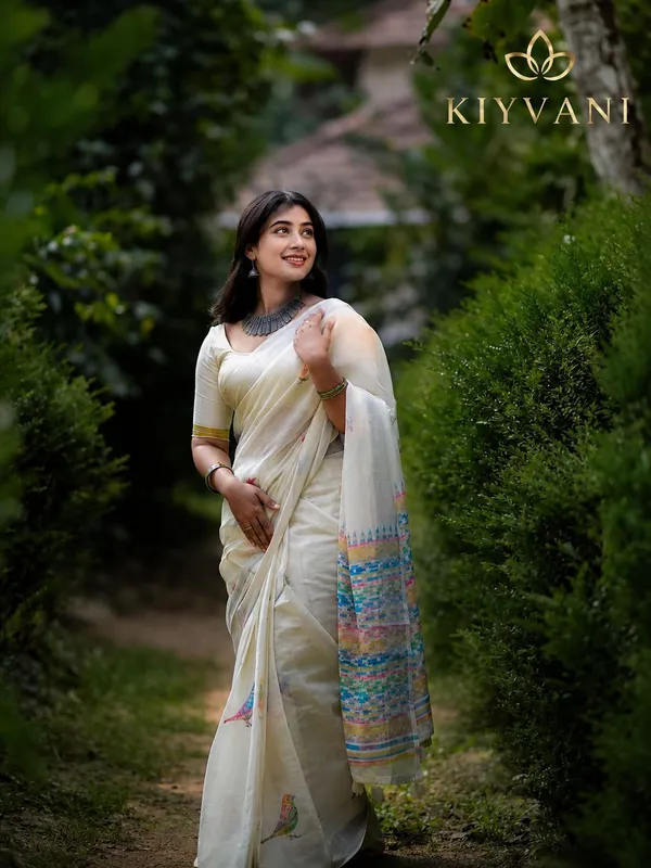 White_Cotton_Linen_Bird_Motif_Printed_Saree_For_Women
