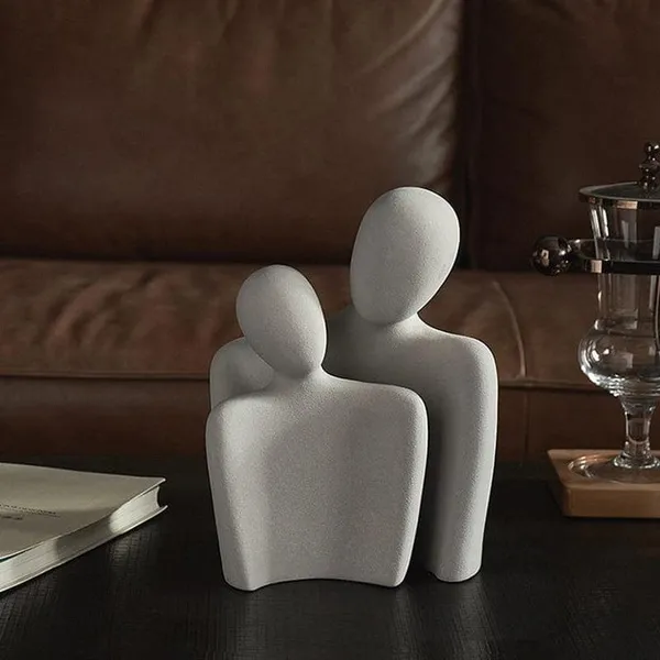 Ceramic_White_Embrace_Couple_Sculpture