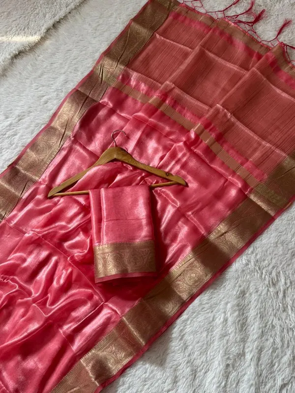 Pink_Silk_Zari_Border_Woven_Saree_For_Women