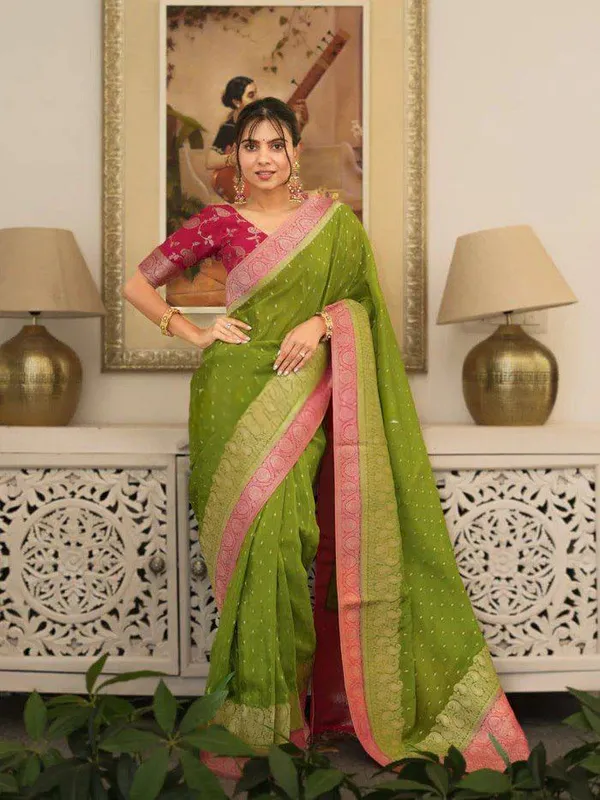 Green_Lichi_Silk_Printed_Traditional_Saree_For_Women