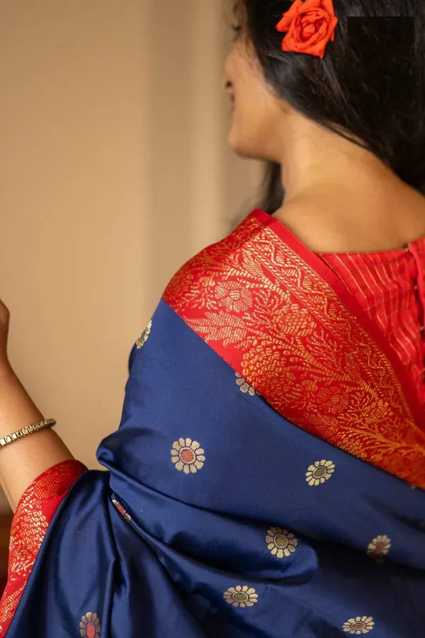Navy_Blue_Lichi_Silk_Woven_Traditional_Saree_For_Women