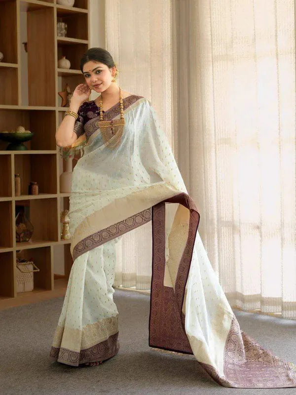 Ivory_Lichi_Silk_Printed_Saree_For_Women