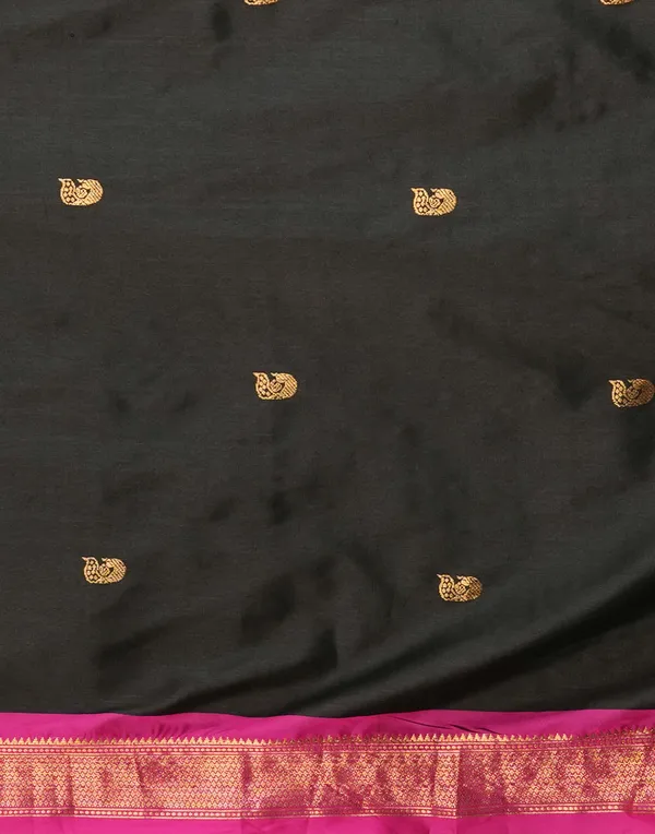 Ruby_Red_Lichi_Silk_Woven_Traditional_Saree_For_Women