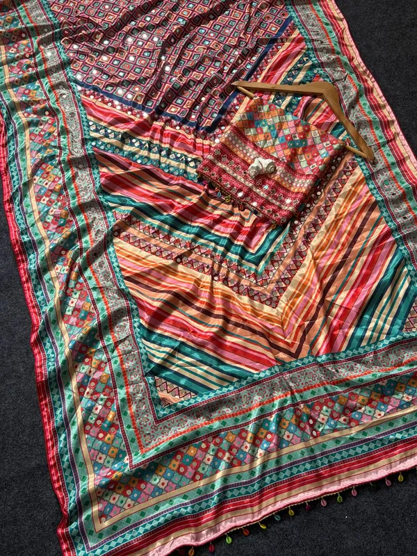 Multicolor_Roman_Silk_Printed_Saree_For_Women