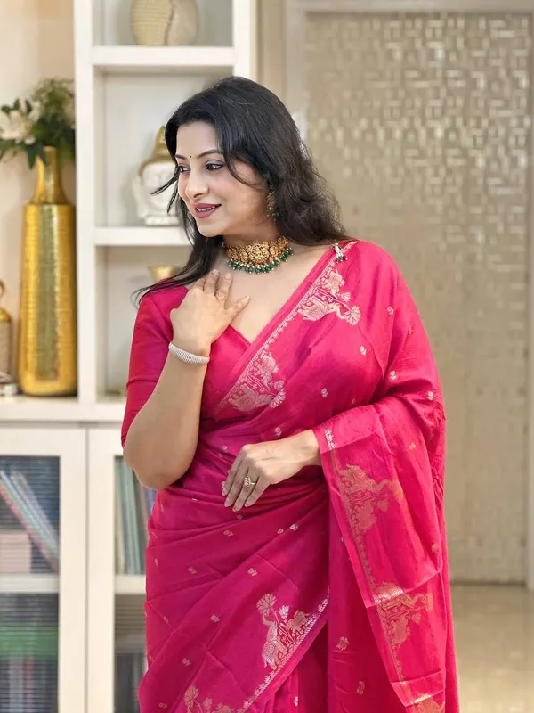 Pink_Lichi_Silk_Floral_Woven_Saree_For_Women