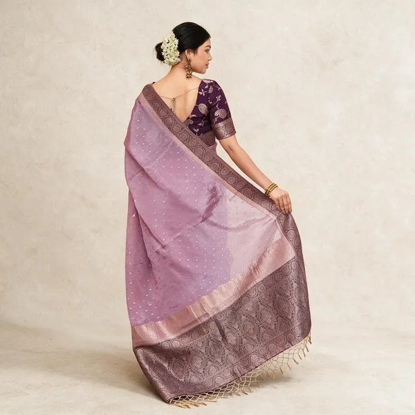 Lavender_Lichi_Silk_Woven_Border_Saree_For_Women
