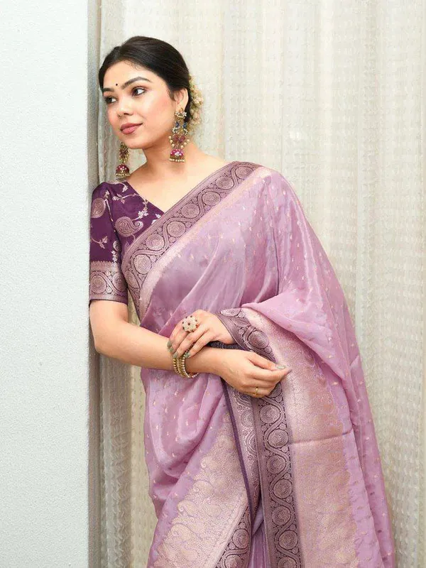Lavender_Lichi_Silk_Woven_Border_Saree_For_Women