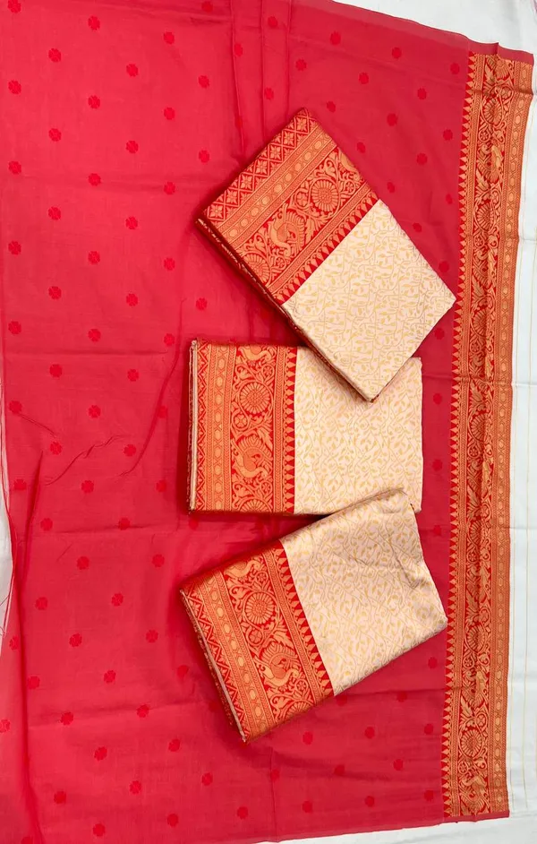 Red_Lichi_Silk_Woven_Traditional_Saree_For_Women
