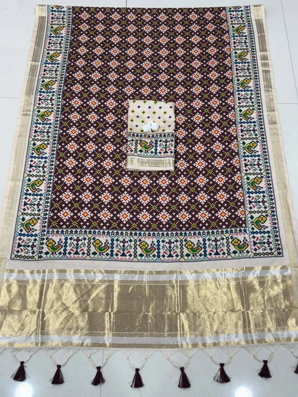 Maroon_Zari_Weave_Tussar_Silk_Traditional_Saree_For_Women
