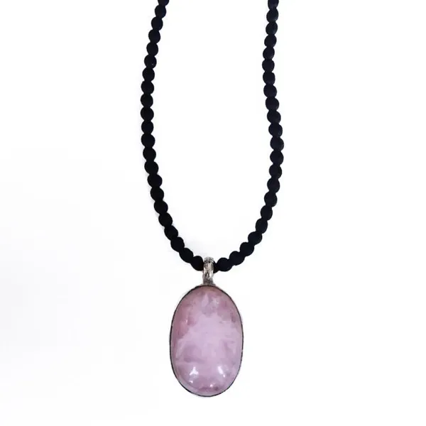 Rose_Quartz_Pendant_Round