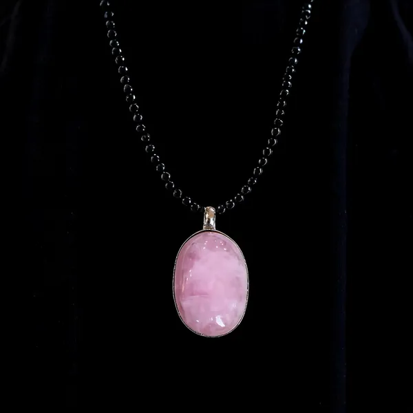 Pink__Natural_Rose_Quartz___Round_Pendant_Mindfulness