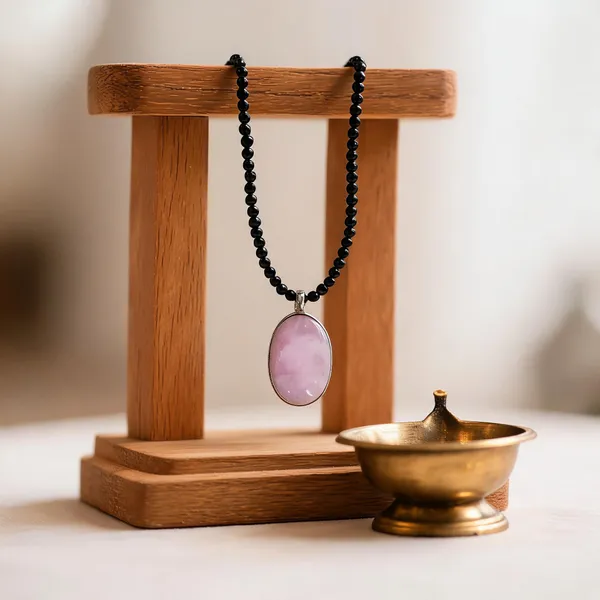 Pink__Natural_Rose_Quartz___Round_Pendant_Mindfulness