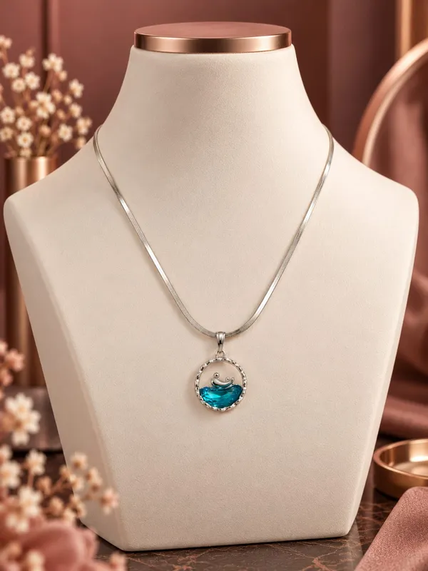 Silver_Tone_Mermaid_Pendant_Necklace_for_Women