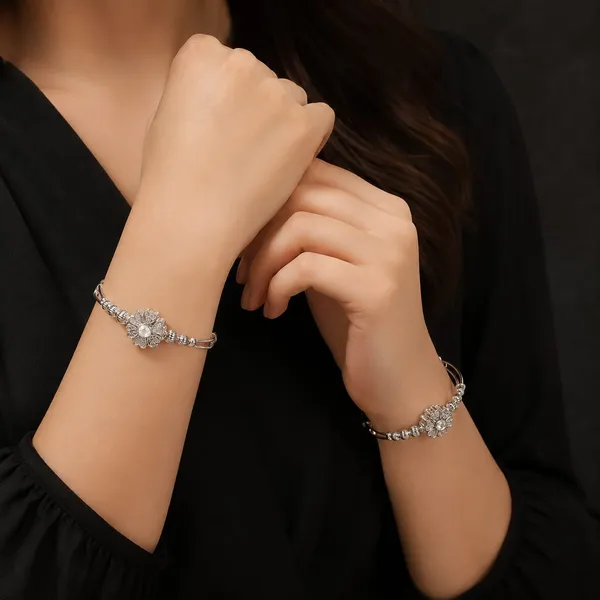 Silver-Tone_Floral_Bangles_for_Women
