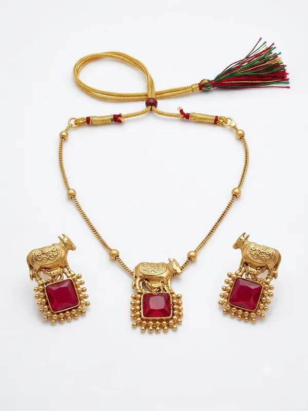 Gold-Tone_Traditional_Necklace_And_Earrings_Set_For_Women