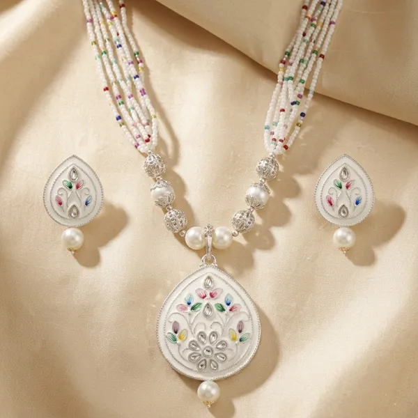White_Beaded_Ethnic_Necklace_Set_for_Women