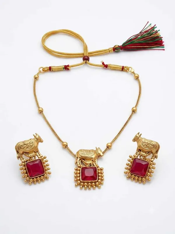 Gold-Tone_Traditional_Necklace_And_Earrings_Set_For_Women