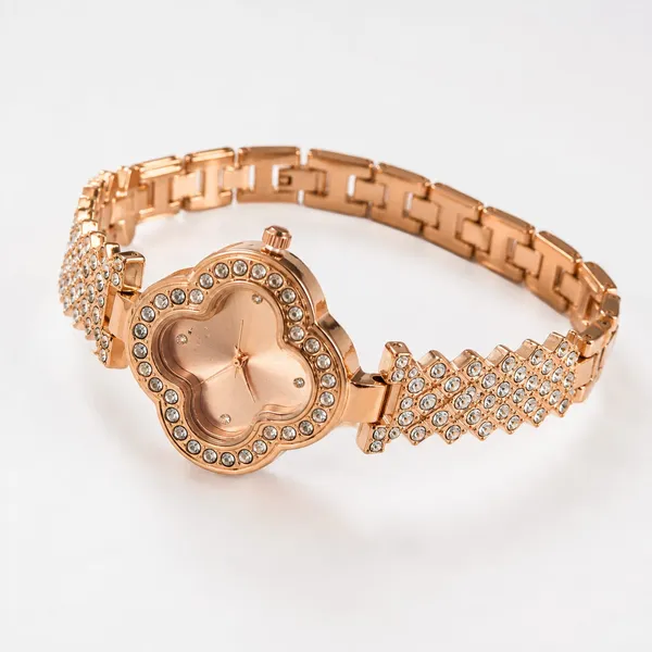 Rose_Gold_Metal_Analog_Watch_for_Women