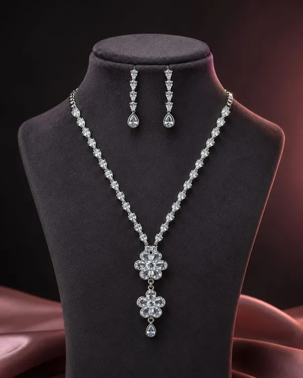Silver_Crystal_Necklace_Set_for_Women