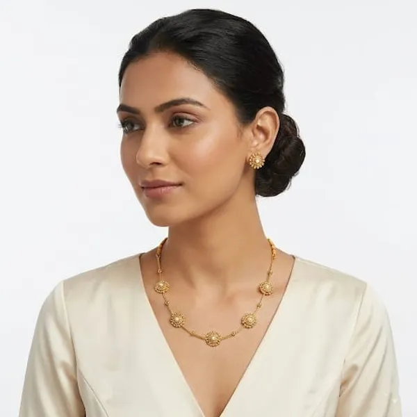 Gold_Tone_Floral_Necklace_And_Earrings_Set_for_Women