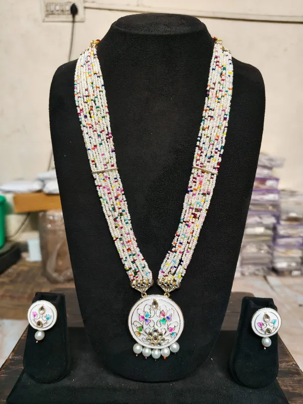 Multicolor_Beaded_Statement_Necklace_Set_for_Women