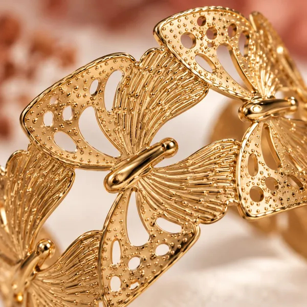 Gold-Tone_Butterfly_Link_Bracelet_for_Women