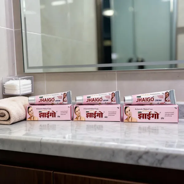 Ayurvedic_Skin_Cream_Herbal_Extracts_Natural_Oils_Emollients_Skin_Care_(Pack_Of_3_)