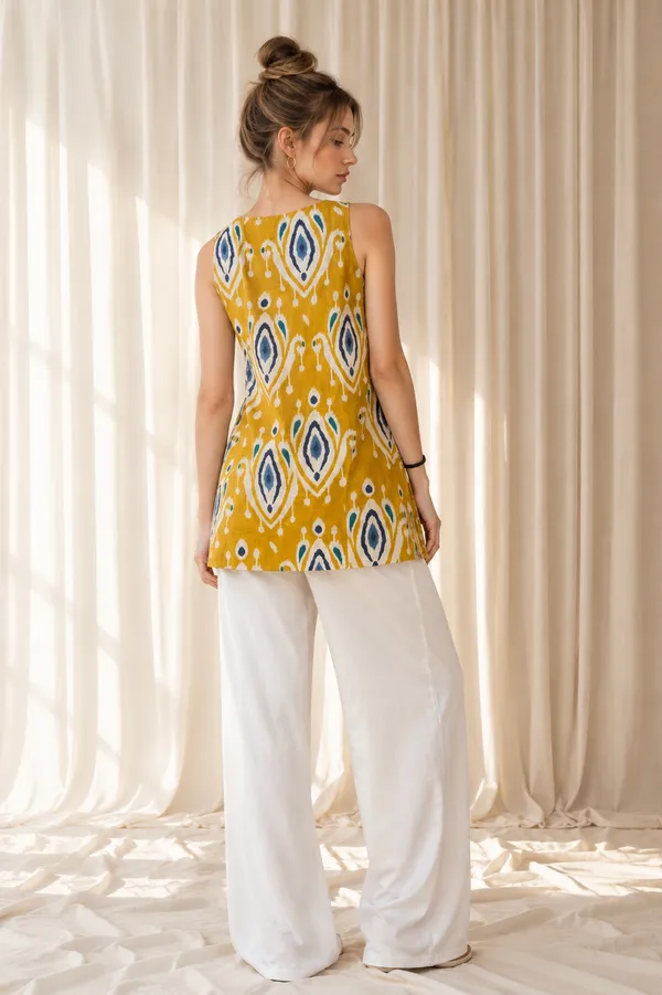 Mustard_Printed_Sleeveless_Top_for_Women
