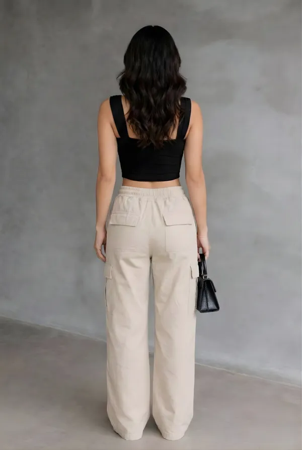 Black_Ruched_Square_Neck_Crop_Top_for_Women