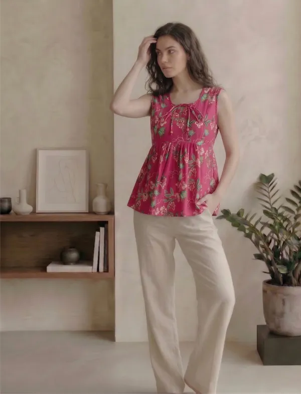 Pink_Floral_Print_Sleeveless_Top_for_Women