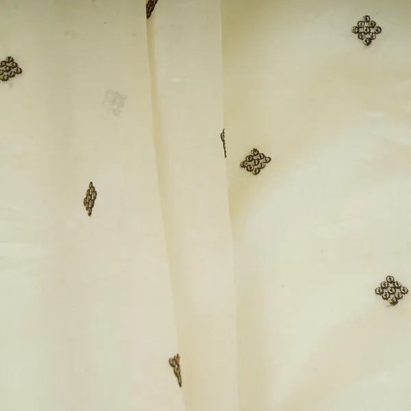 Off_White_Multicolor_Floral_Embroidery_Pure_Banaras_Mul_Chanderi_Fabric_Sgs_30701_Default_Title