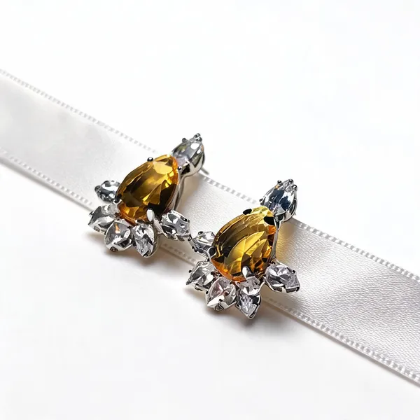 Yellow_Gold_Brass_Earring_For_Women