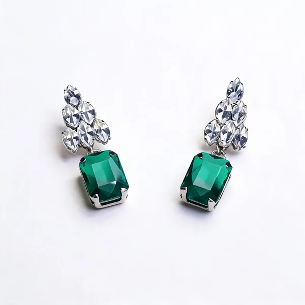 Silver_And_Green_Brass_Earring_For_Women